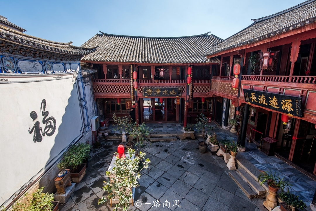云南最有性的白族建筑,一百多年依然精致,人曾富冠大理!