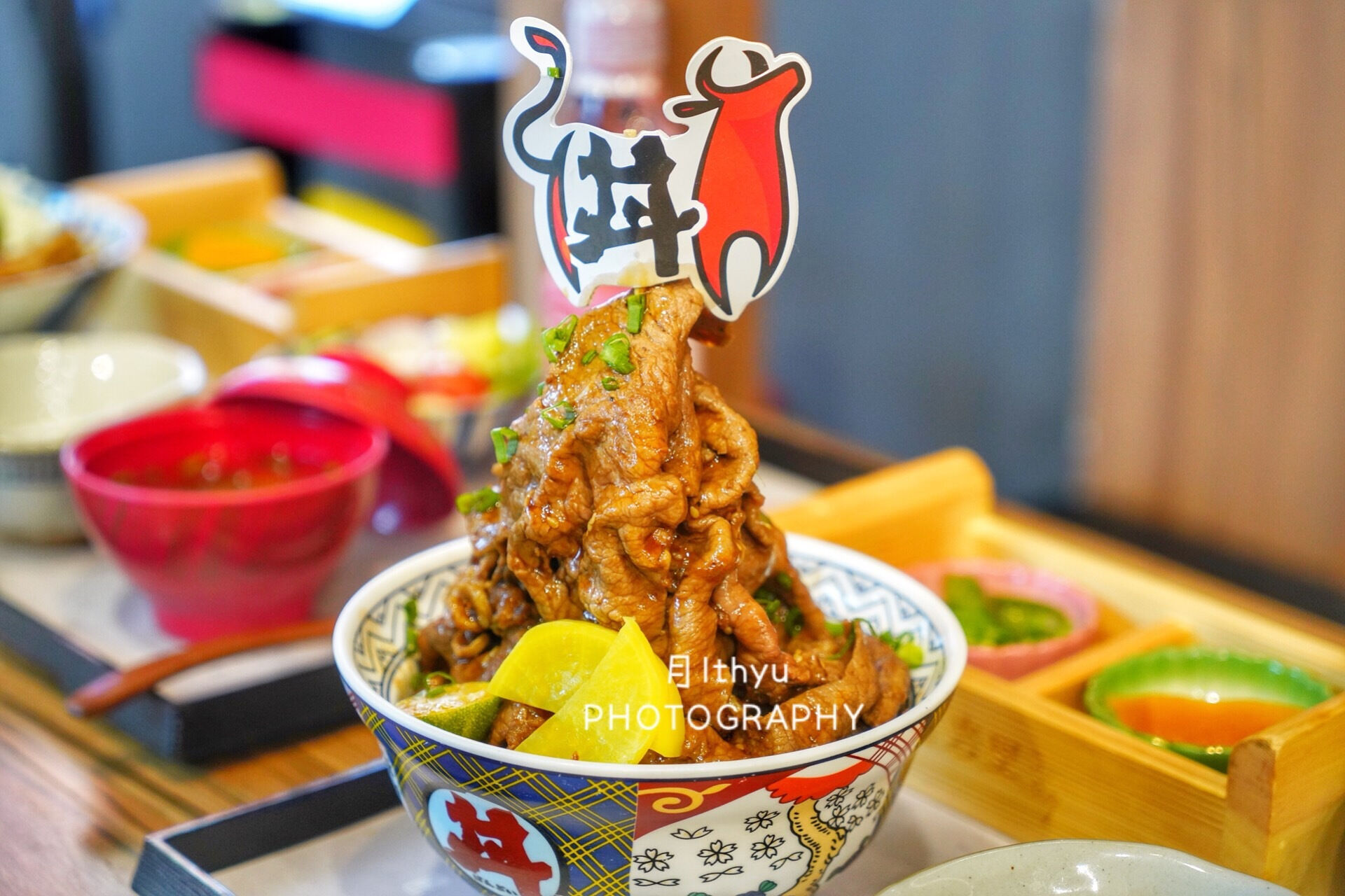 嗜肉者的最爱，肉比饭还多的烧肉丼，一个人的超满足