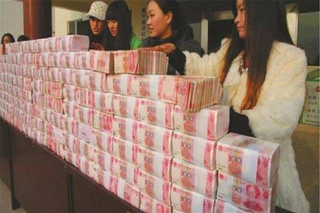 中国第一家银行宣告破产！赔偿金额人均高达50万