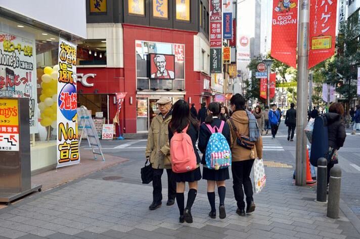 日本东京旅游如何选择住宿，交通便利和酒店类型你会优先哪个