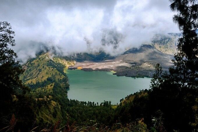 印尼龙目岛林贾尼火山徒步攻略，教你如何选线路看风景