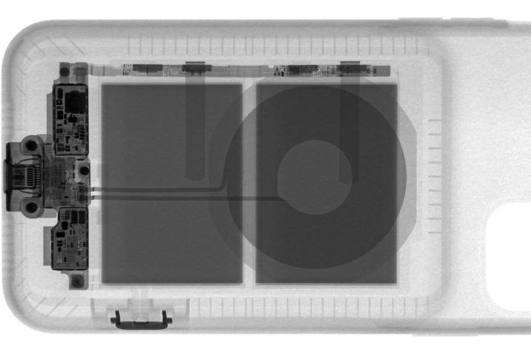 iFixit ：苹果智能电池外壳 X 光检查