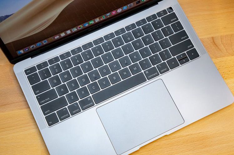 苹果 16 英寸 MacBook Pro键盘更安静了吗？这个测试结果给出答案