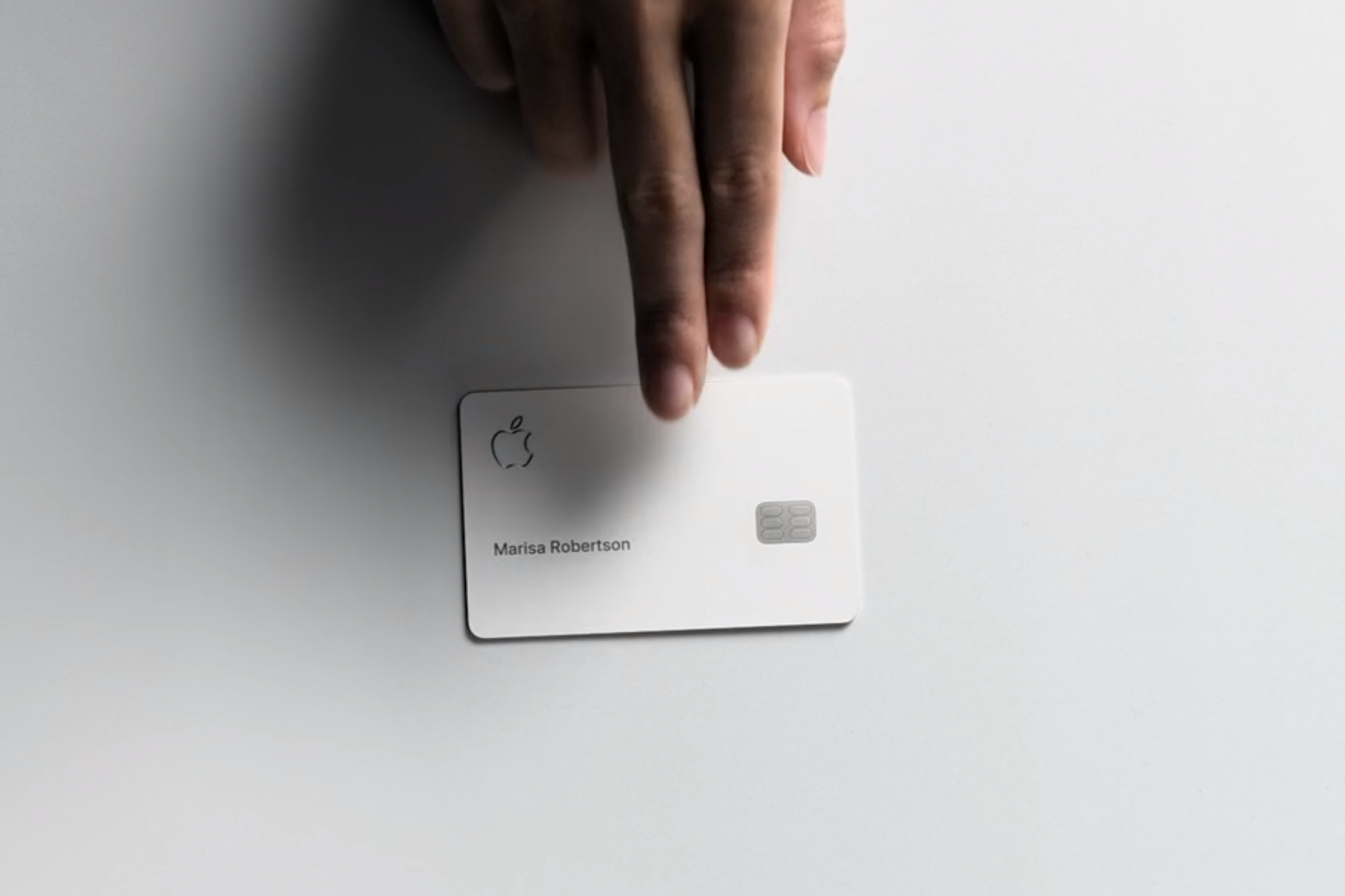 苹果正式开放 Apple Card 申请，优步可以返现 3%