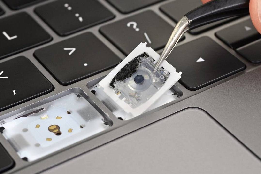 下一代 MacBook 或将重回剪刀式键盘，蝶式键盘被抛弃