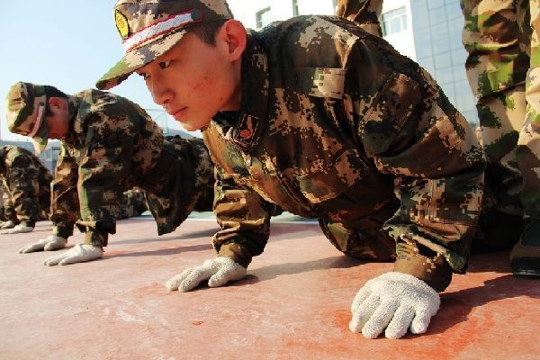 士兵退役后，这个东西虽天天为伴，但不能带走