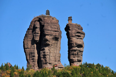 世界未解之谜：建在山峰上的神秘寺庙，如何建成谁人建造至今是迷