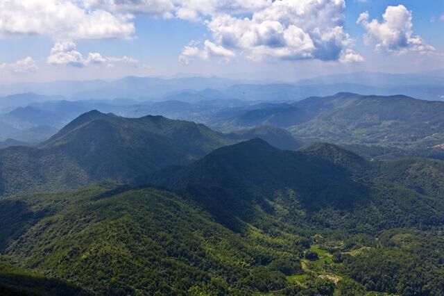 福建戴云山，九派发源，风光秀丽十六景，千年古寺豪余精舍