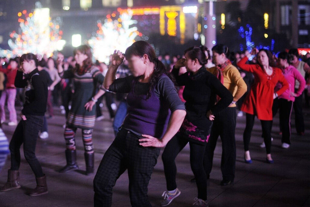 从小区跳到森林，九龙江首届千人广场舞来袭，你想去吗？