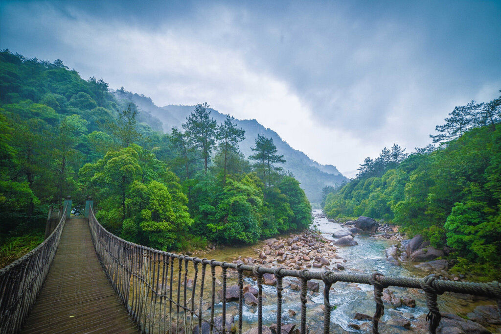 七月江西避暑行！打卡天然氧吧，德兴大茅山风景区游玩攻略