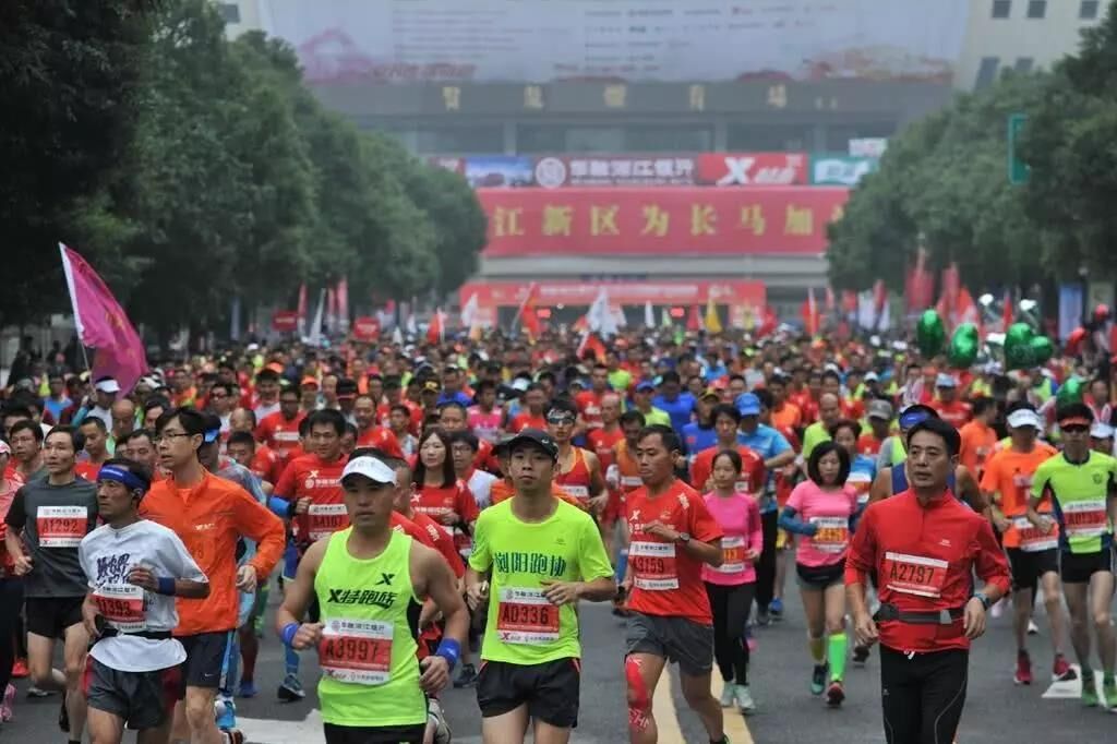 注意！2018长沙国际马拉松赛本周日开跑，70条公交线路临时调整