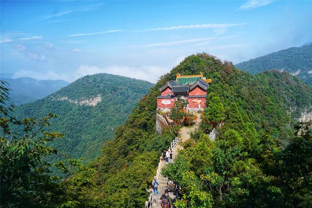 云台山茱萸峰，历代文人墨客和高僧修行的圣地