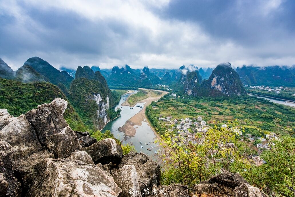 广西最受欢迎的旅游县，因山水秀丽闻名天下，感觉比画卷还美！