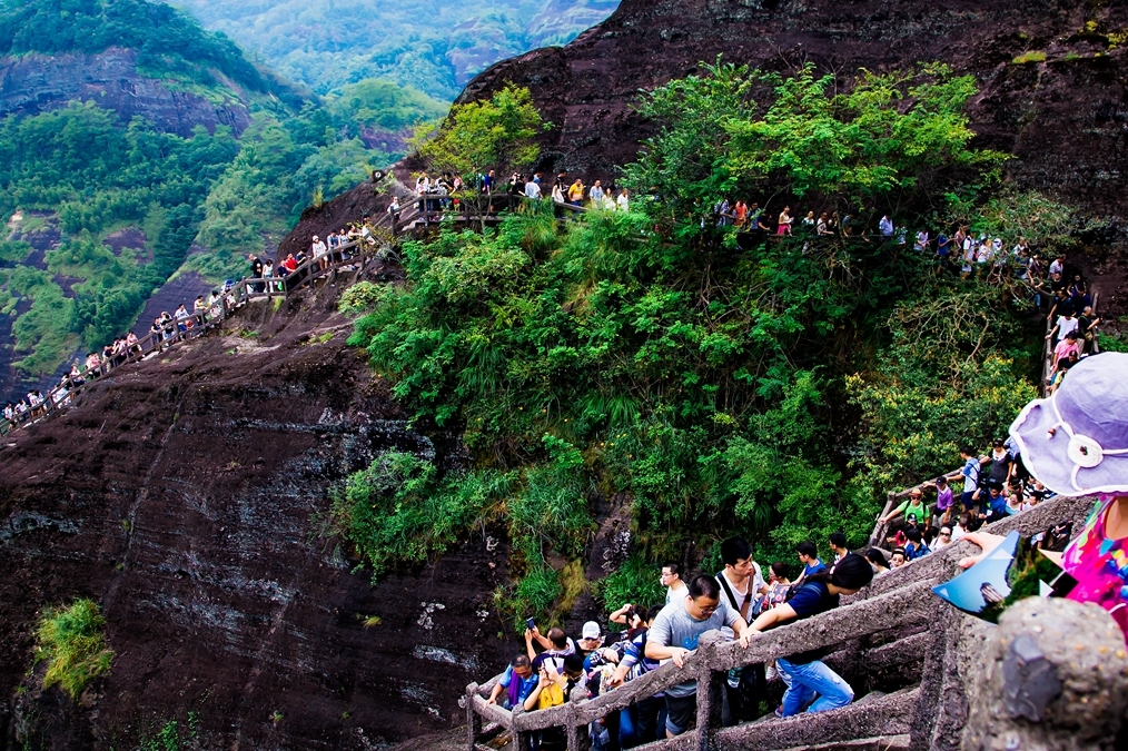 中国最美的后花园，江西与福建交界的三教名山，仿佛置身仙境