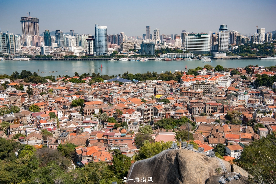 福建最小的城市，人文厚重度不如泉州，旅游业却全省第一