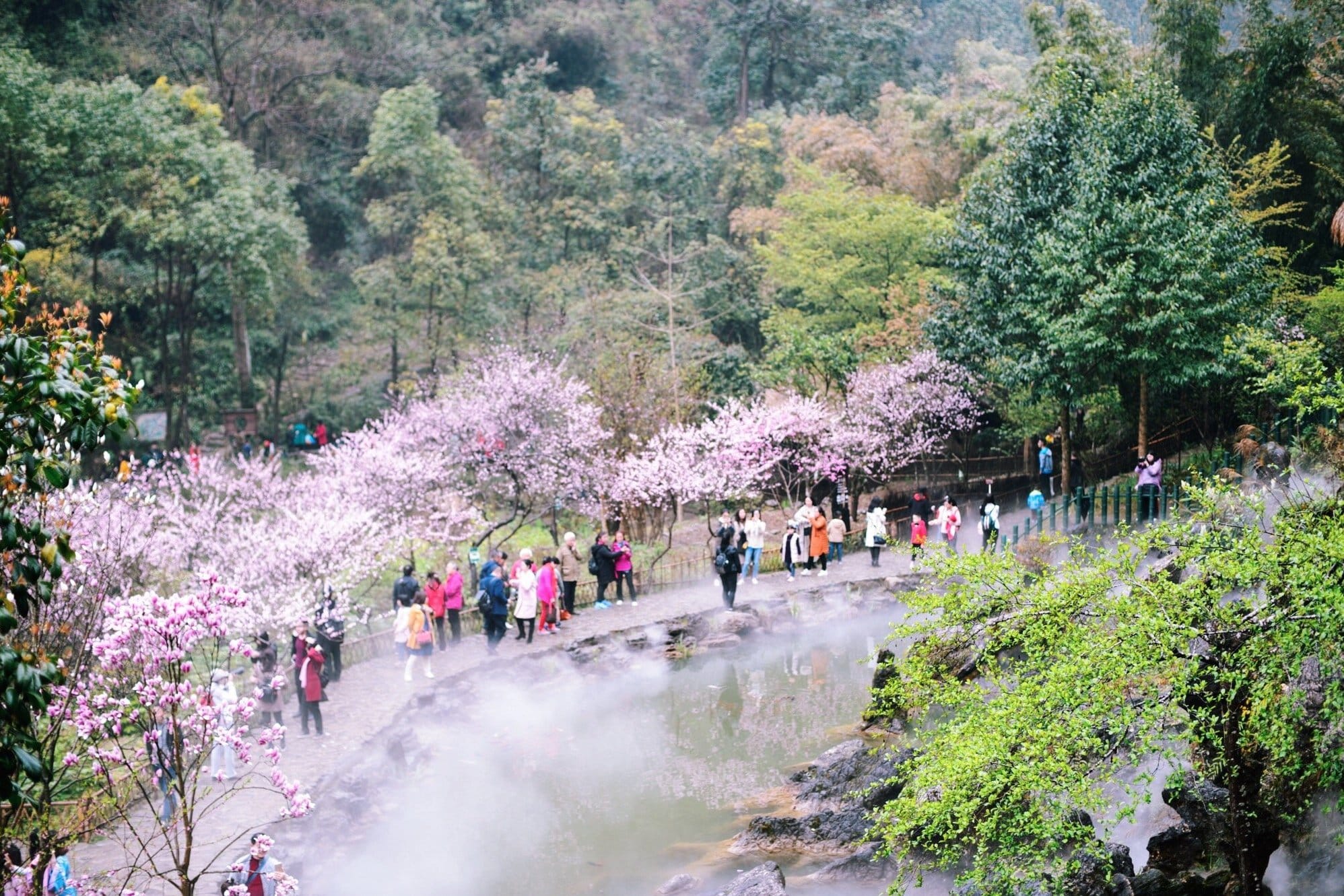 原来世界上真有“桃花源”，就藏在重庆武陵山腹地，知道的人不多