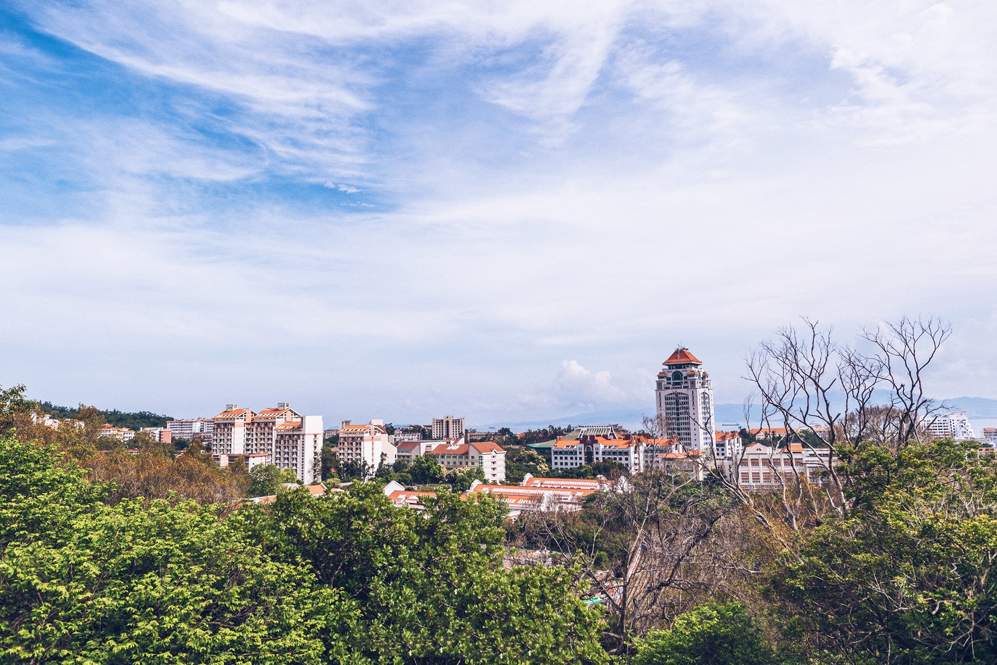 我国最良心的旅游城市，国有A级景区免门票，地铁BRT公交免费坐