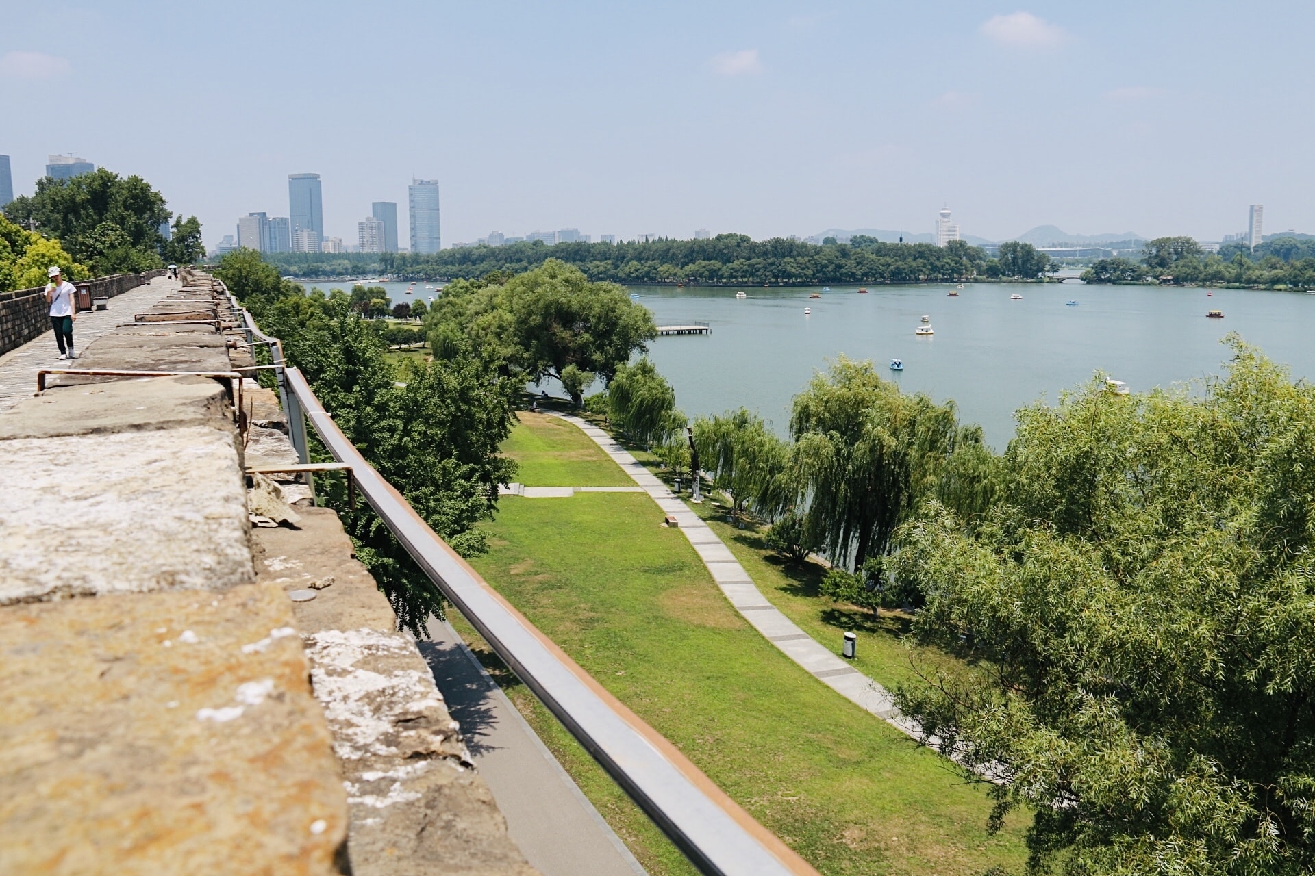 江南三大名湖，只有它是国家4A级景区，仅存的江南皇家园林